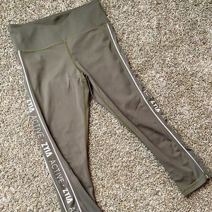 [Zyia] Workout Leggings